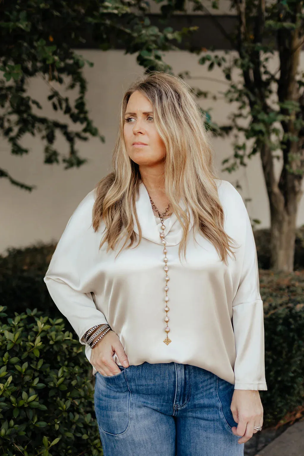 Boho Chic 488602 Button Back Loose Turtleneck Sweater