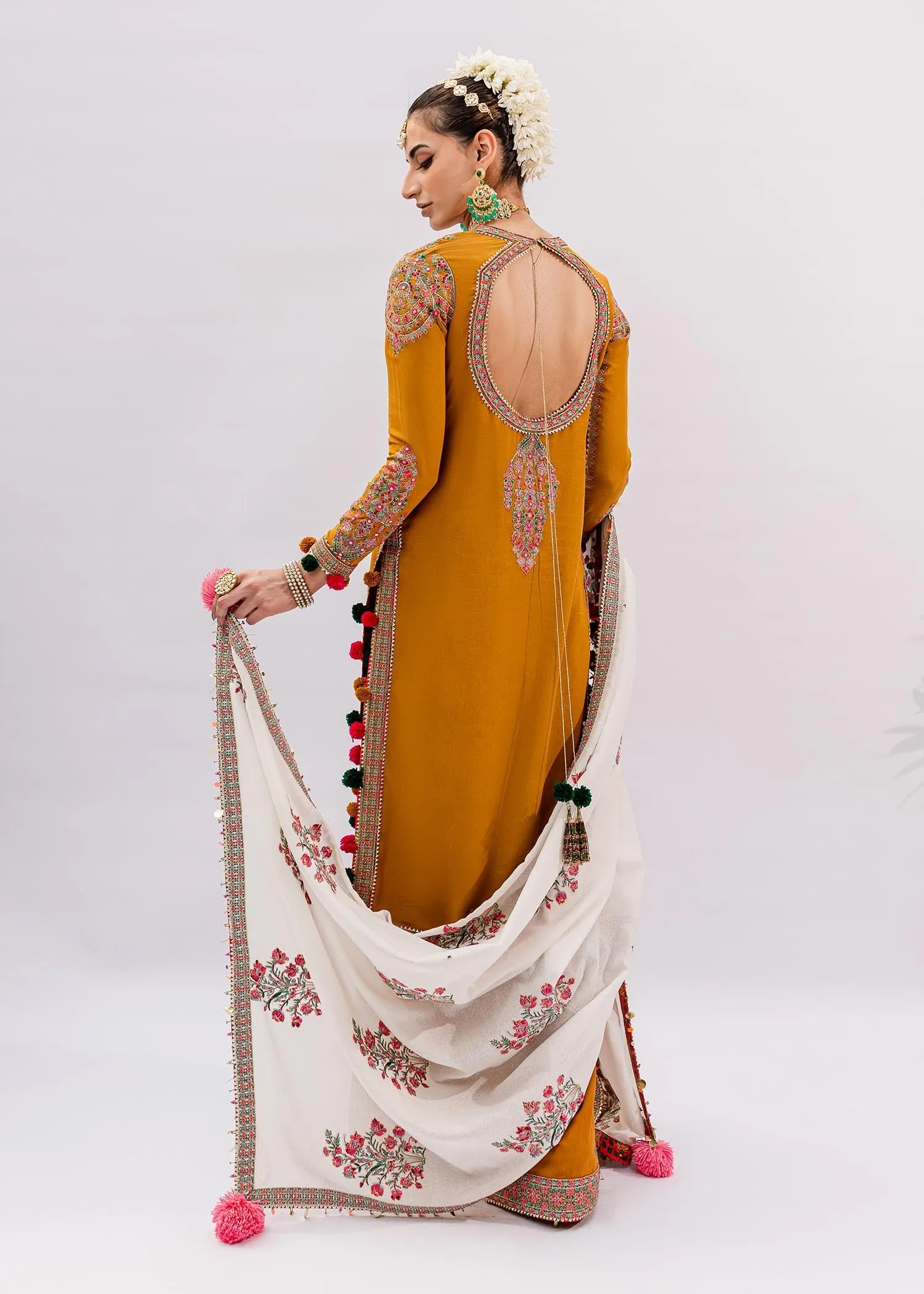 Hussain Rehar Karandi Collection – Paras