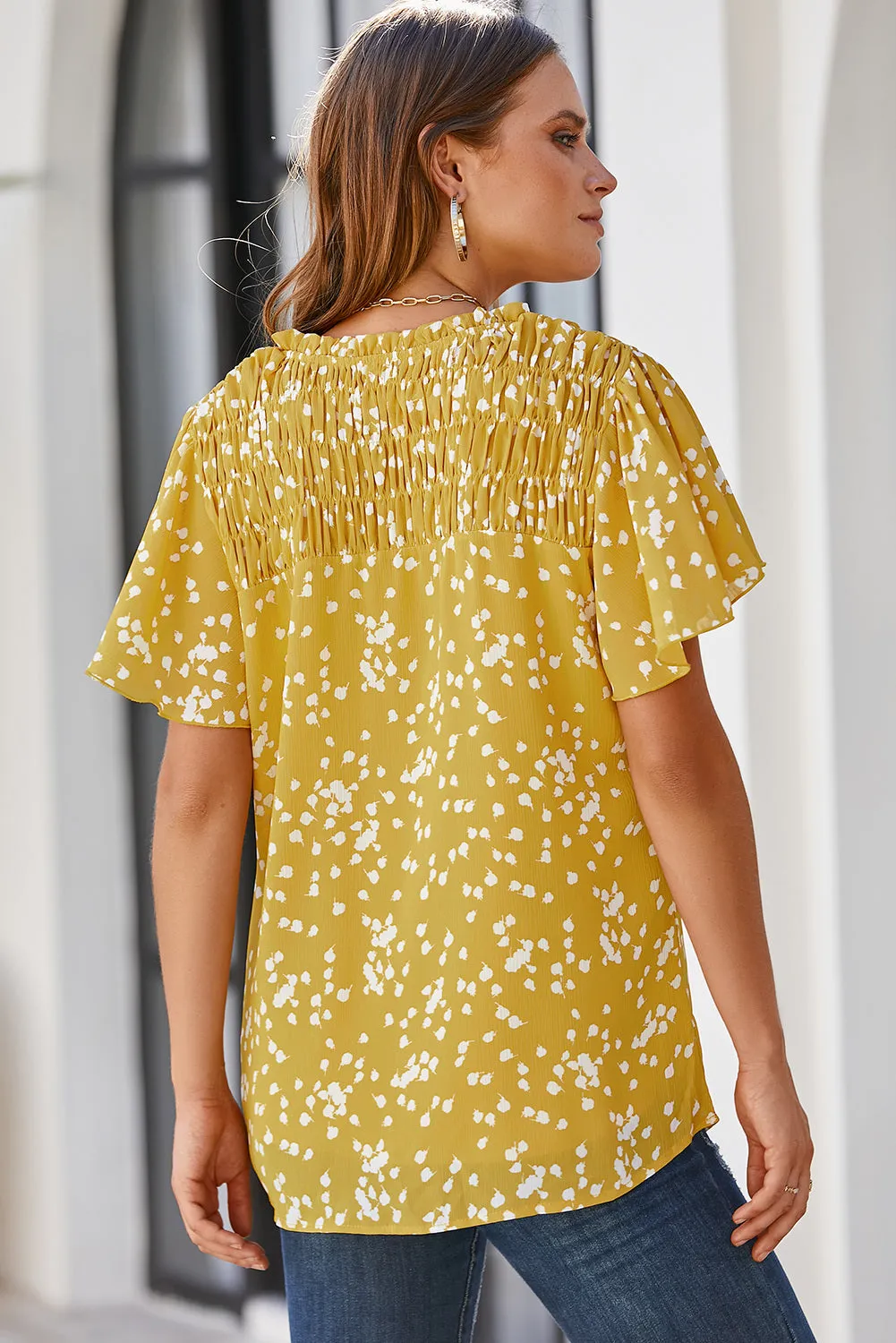 Women's Casual V Neck Floral Print Smocked Short Sleeve Chiffon Blouses